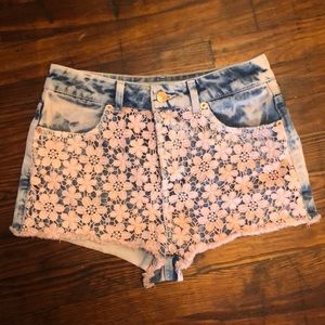 Topshop Booty shorts, size 28/6